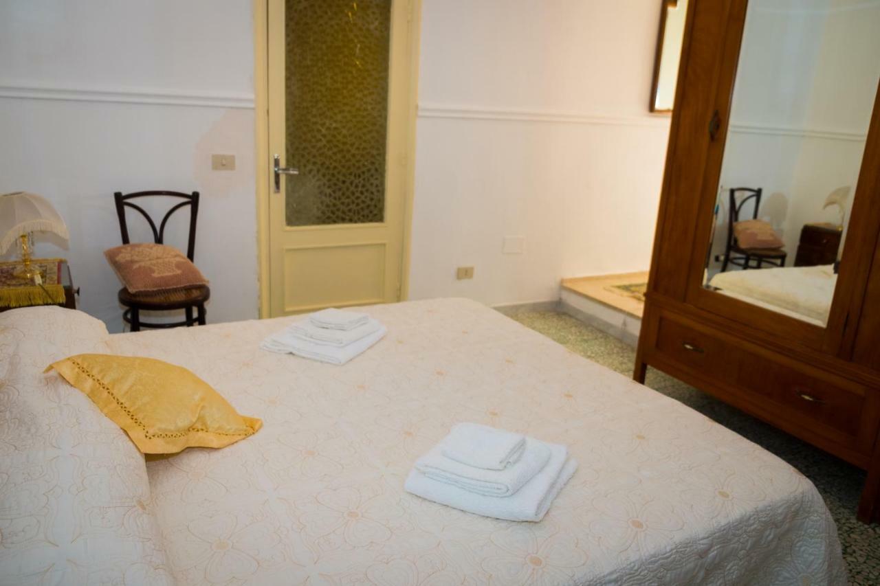 Giulia E Pietro - Marettimo Apartments Eksteriør billede
