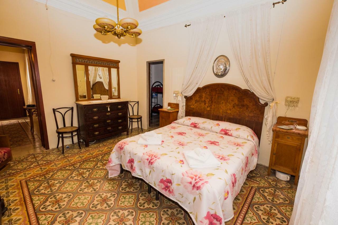 Giulia E Pietro - Marettimo Apartments Eksteriør billede