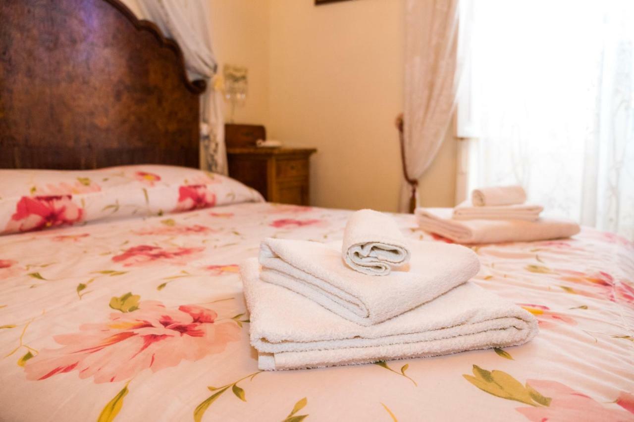Giulia E Pietro - Marettimo Apartments Eksteriør billede